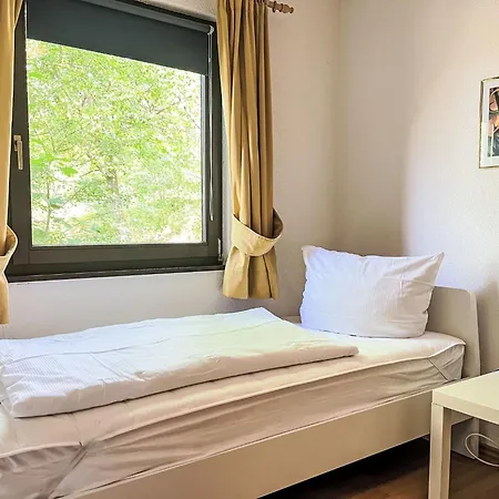 度假居 De Bosrand By Interhome